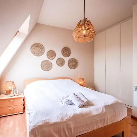 Irena 302 By Interhome